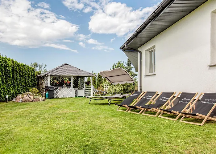 Feriehus 3 Bedroom Gorgeous In Podamirowo